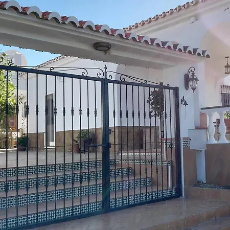 Casa Pino Torrox
